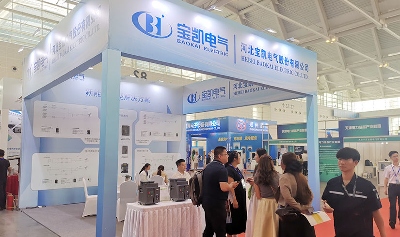 暴击行业天花板！jinnianhui今年会电气硬核技术亮相天津清洁能源展，引央视记者及能源产业巨头现场“挖宝”